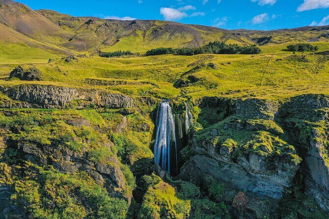 5 Days Snæfellsnes, Golden Circle and South Coast Private Tour - Day 2: Golden Circle stops with two very different lunch styles