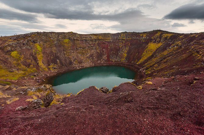 Exclusive Golden Circle: A Private Icelandic Adventure - What to pack: wind, wet floors, and fast-changing weather