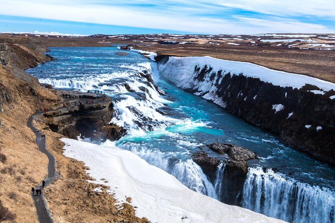 Golden Circle and Glacier Snowmobile Experience from Reykjavik - Pickup, meeting point, and the bus setup that matters on a long day