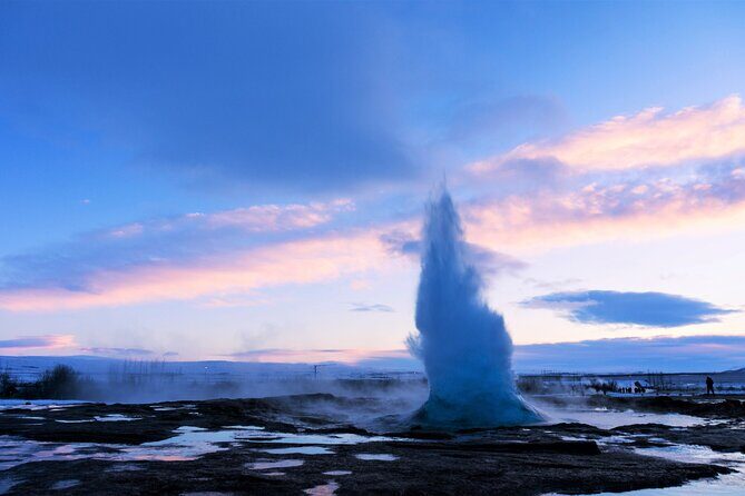 Golden Circle and Kerid Crater Afternoon Tour from Reykjavik - Stop 3: Strokkur’s Repeat Eruptions Make This the Most Photo-Friendly Stop