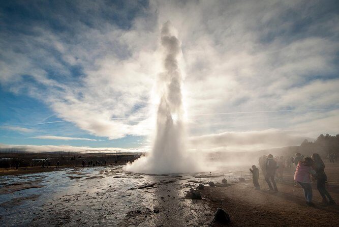 Golden Circle, Secret Lagoon and Kerid Crater Tour from Reykjavik - Pickup reality: getting on the right bus without drama