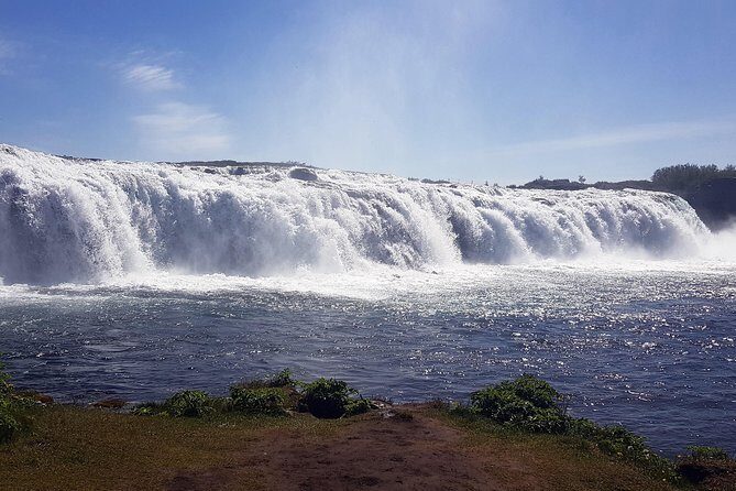 Golden Circle Tour - Gullfoss waterfall power and a smart add-on at Faxi