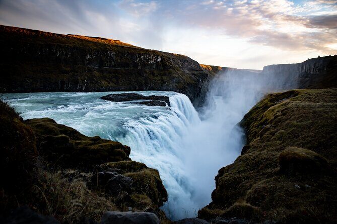 Private Full-Day Golden Circle Tour from Reykjavik - Kerið Crater near Grímsnes: volcanic caldera with blue water